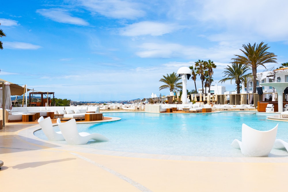 Destino Five Ibiza 5 Star Grand Luxe Resort