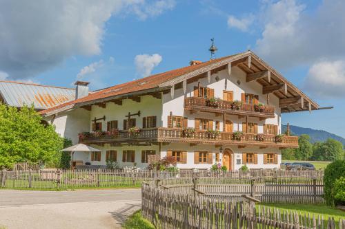 Knoglerhof inkl. Chiemgaukarte — 4-Star Luxury Hotel in Ruhpolding, Germany
