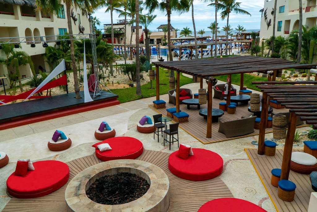 Bar/Lounge