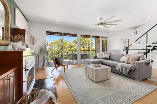 Noble Nest 5 Min to Downtown and U of A in Fayetteville, United States