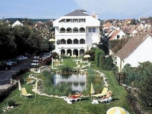 Das Schmidt Privathotel - carbon neutral hotel in Moerbisch Am See