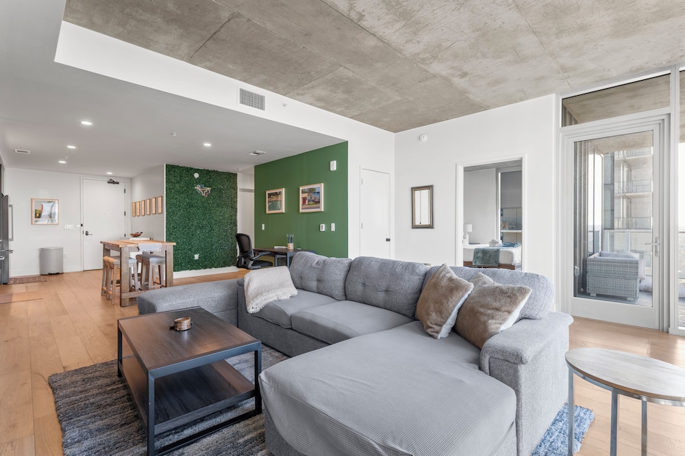 Austin Condo Hotel - photo 597