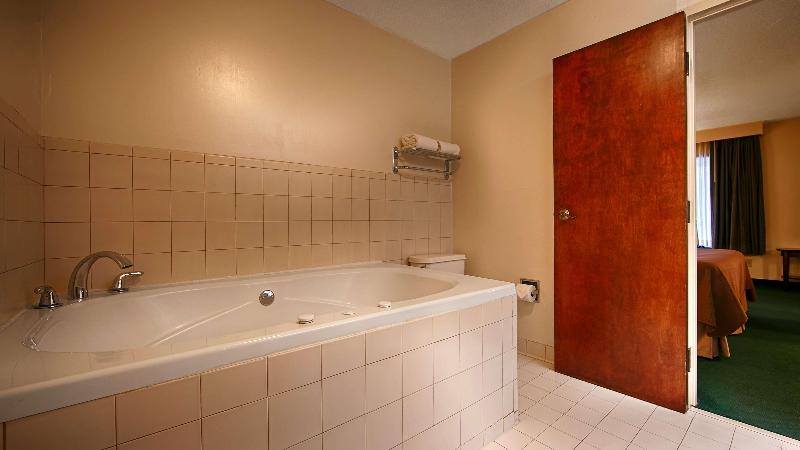 Best Western Home Place Inn - photo 10