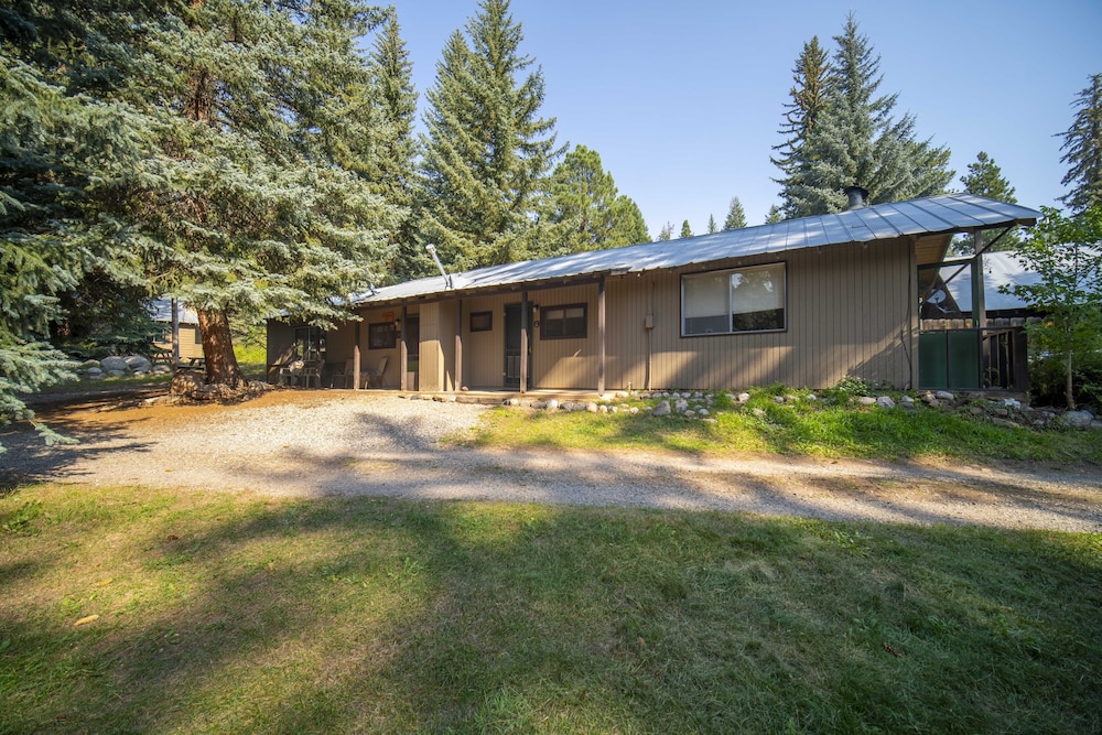 Bear Paw Lodge & Vacation Homes - photo 73