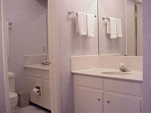 SeaPort Marina Hotel - photo 7