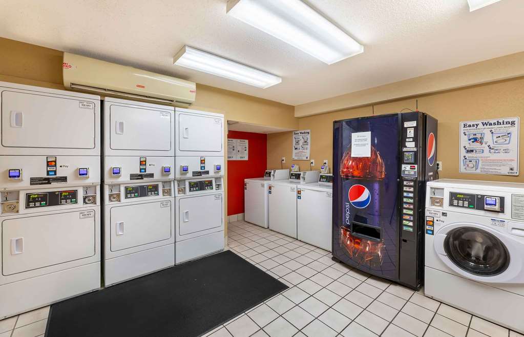 Extended Stay America Suites Cleveland Airport North Olmsted - photo 64