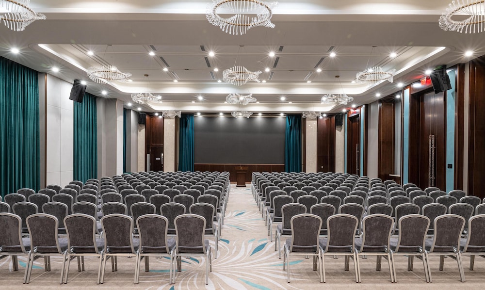 Blossom Hotel Houston Curio Collection by Hilton - photo 93
