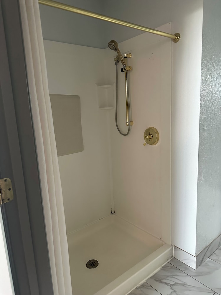The Inn at Mountainview - photo 20