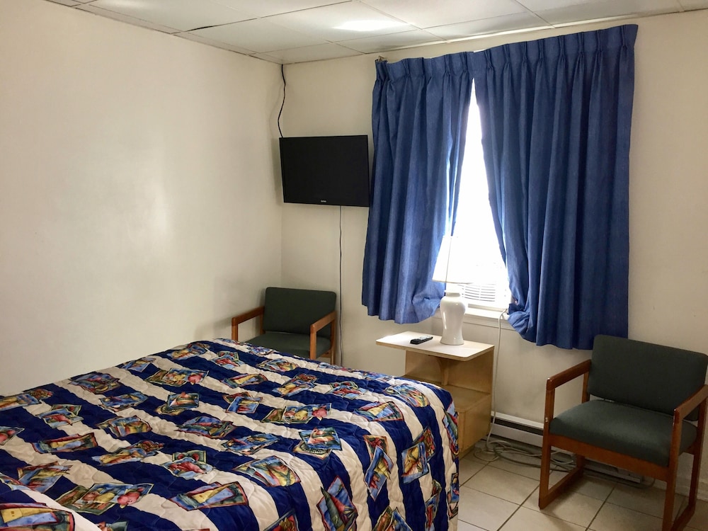 White Caps Motel - photo 5