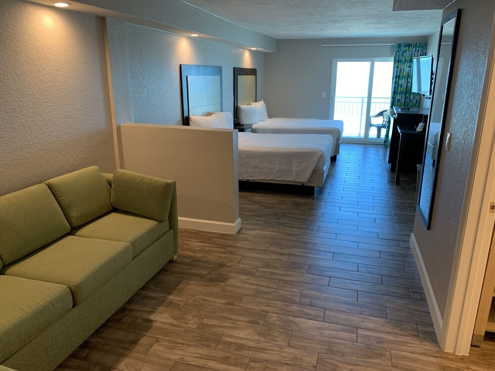 Boardwalk Inn and Suites - photo 19