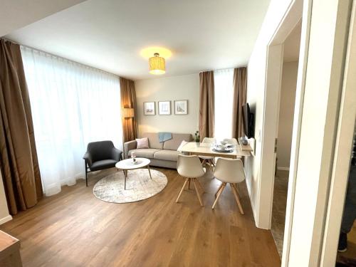 Ferienhäuser Baltic Lagoon Haus 12c — 4-Star Luxury Hotel in Zingst, Germany