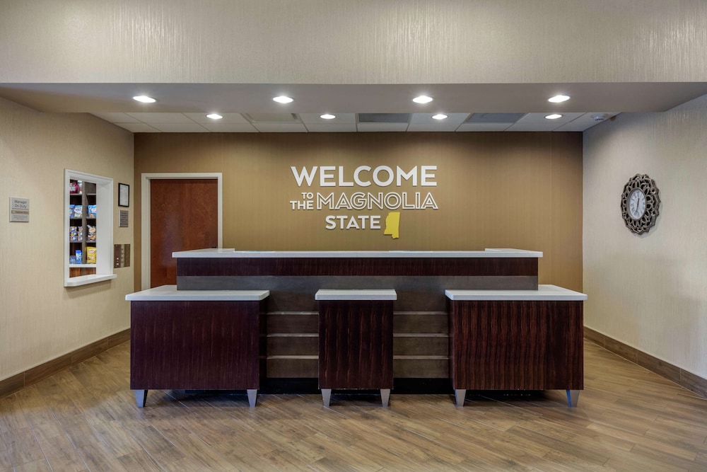 Hampton Inn & Suites Columbus - photo 3