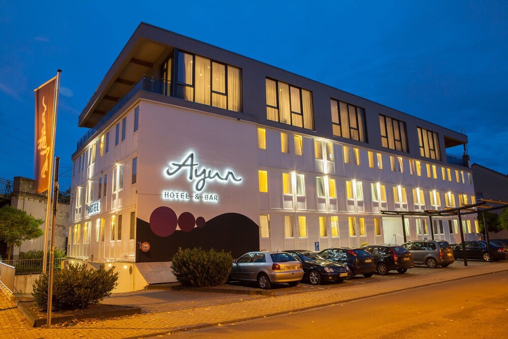 Centro Hotel Ayun Deluxe in Koeln, Germany