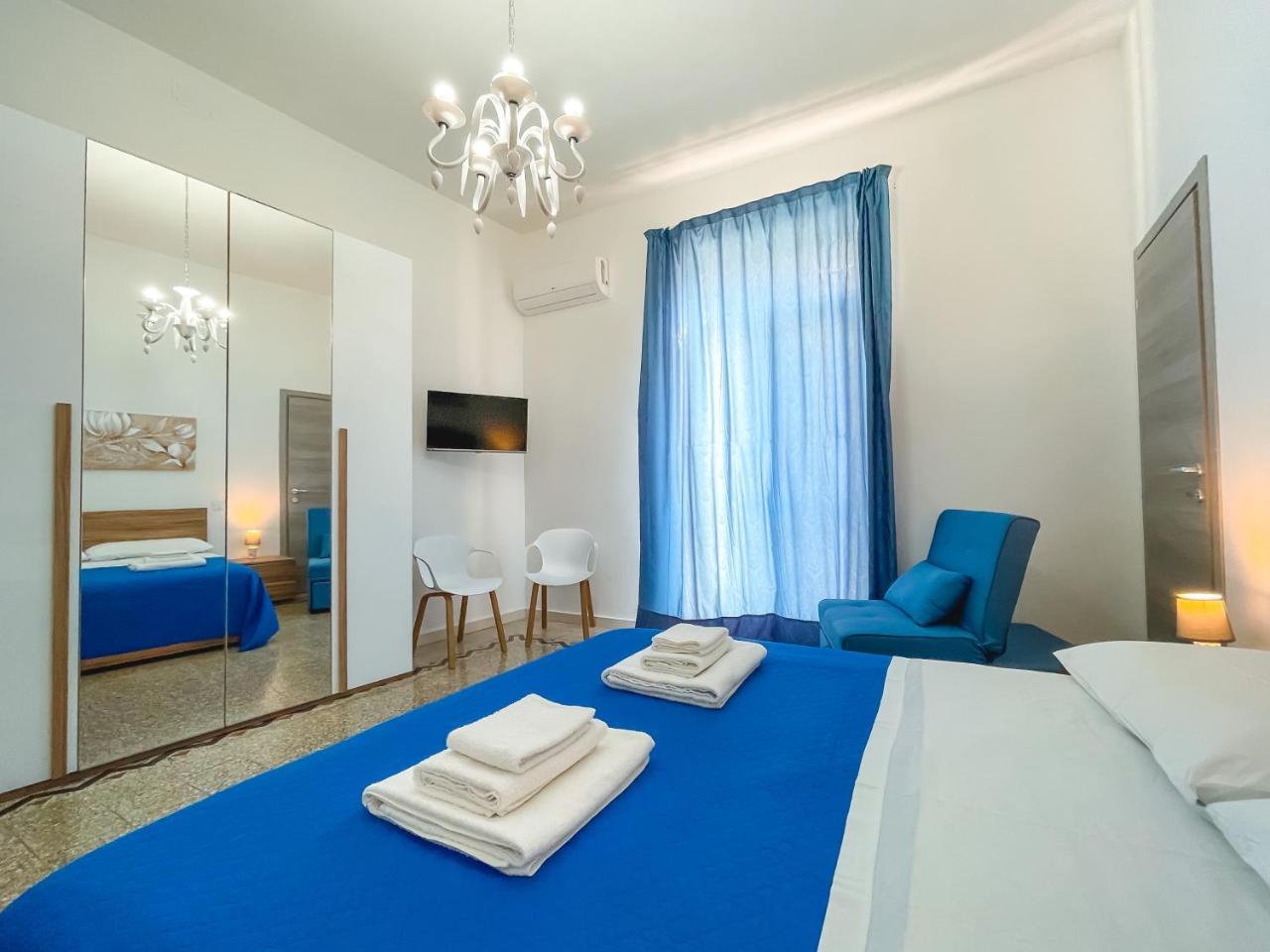 Clizia Apartment — 4-Star Luxury Hotel in Siracusa, Italy
