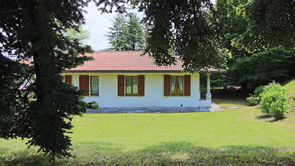 San Rocco 73 — hotel in San Fedele Intelvi