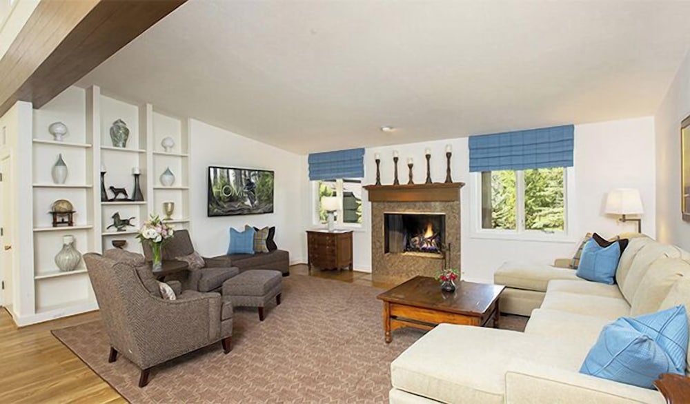 Sun Valley Inn - photo 64