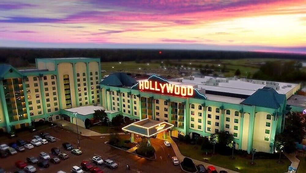 Hollywood Casino Tunica — hotel in Robinson