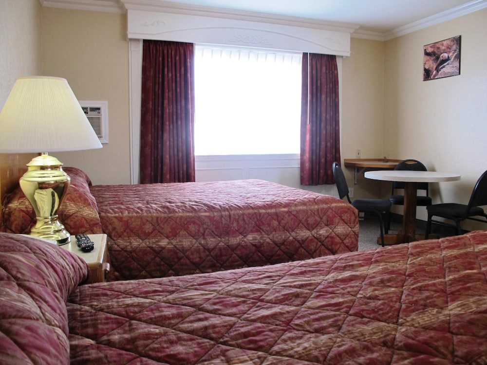 Merrill Field Inn - photo 18