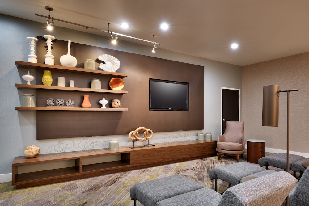 Courtyard by Marriott Charlotte Airport LoSo - photo 6