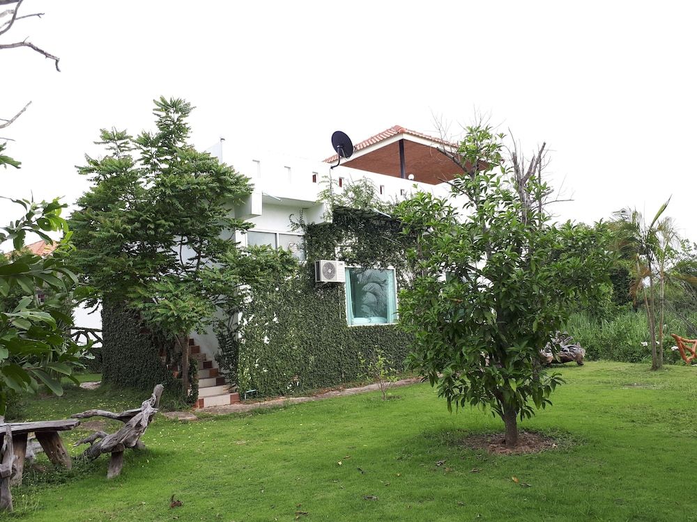 Suanmaihom Resort in Suan Phueng, Thailand