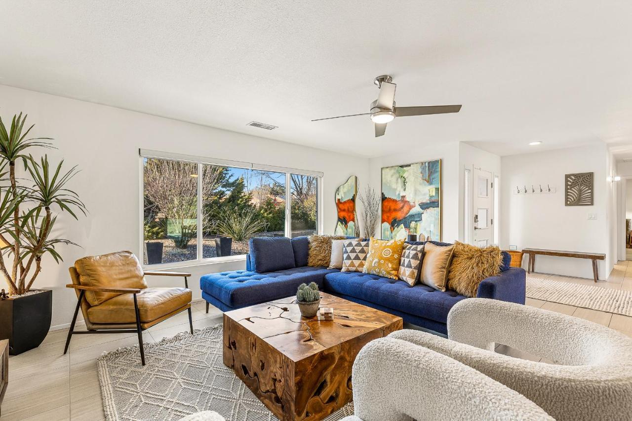 Trendy 3BR in Sedona: Hot Tub Fire pit Central Location in Sedona, United States