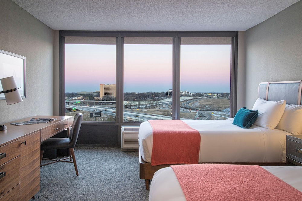 Hotel Preston - photo 12