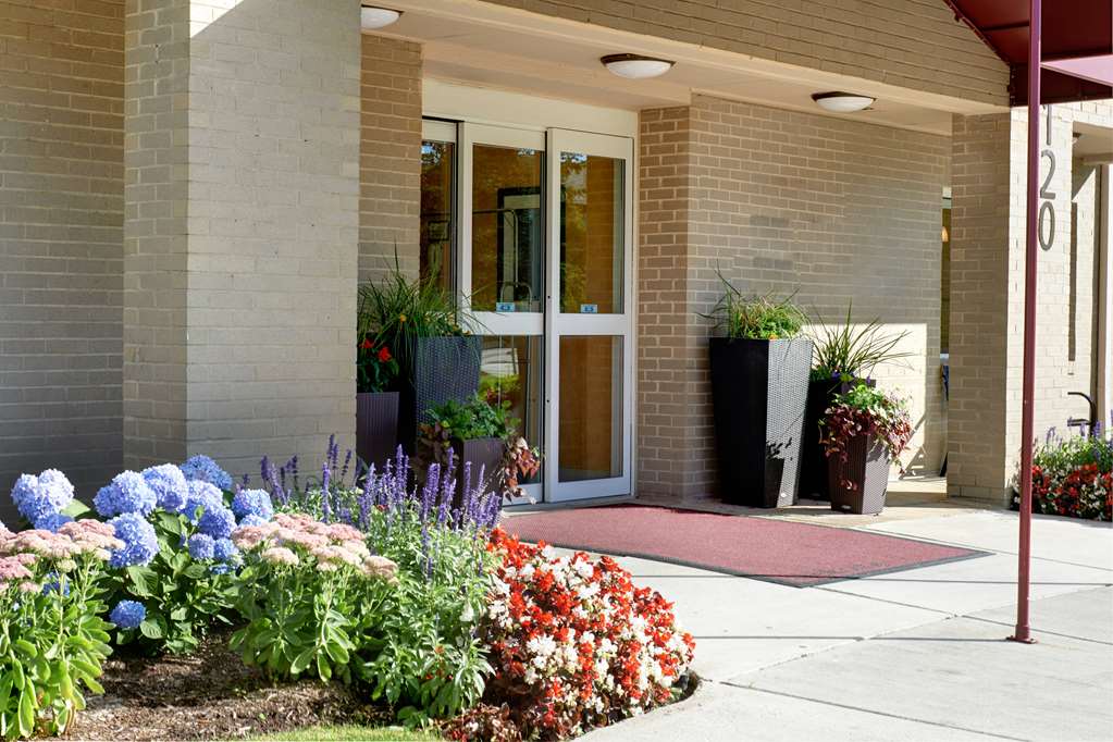 Sonesta ES Suites Detroit Warren - photo 3