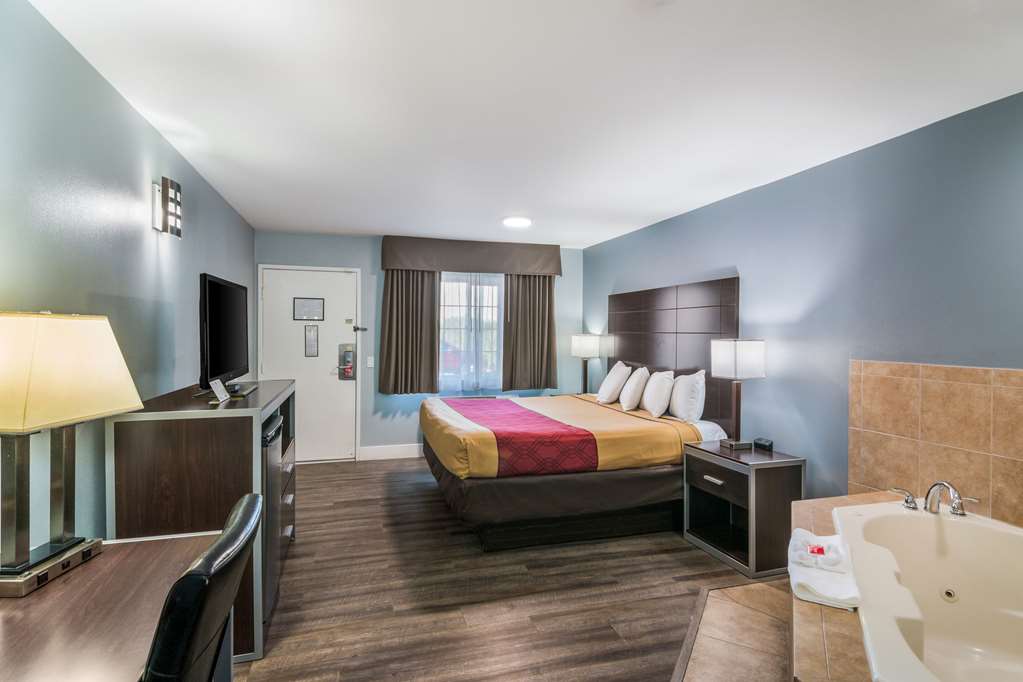 Econo Lodge Hesperia Victorville I 15 - photo 25