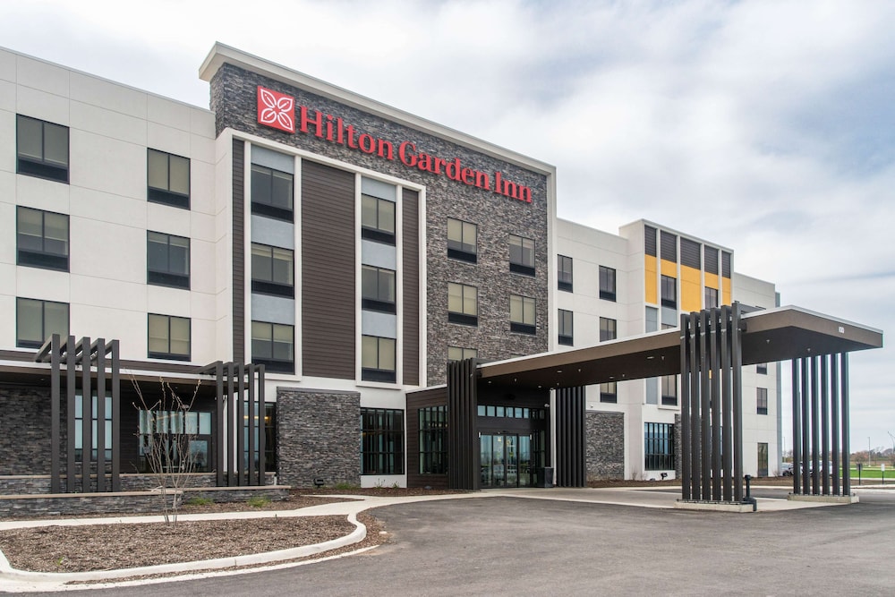 Hilton Garden Inn Mattoon - photo 51