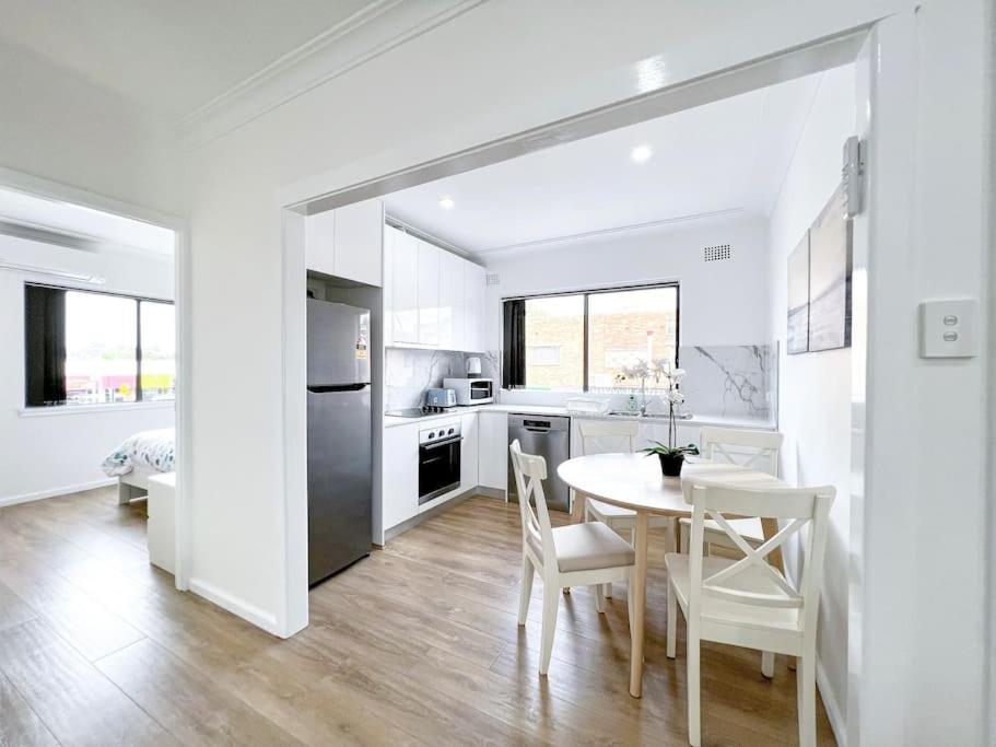 Brand new 2 Bedrooms Apartment in Ingleburn — 4-Star Luxury Hotel in Ingleburn, Australia