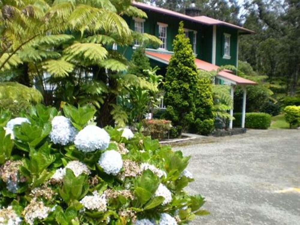 Aloha Happy Place — hotel in Volcano