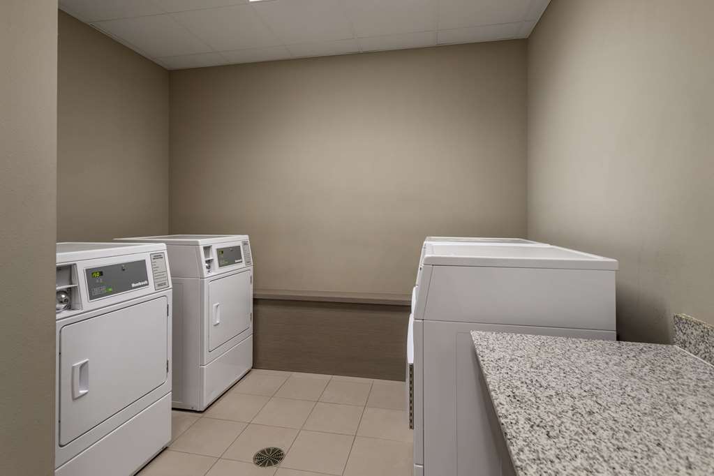 MainStay Suites Bowling Green North - photo 29