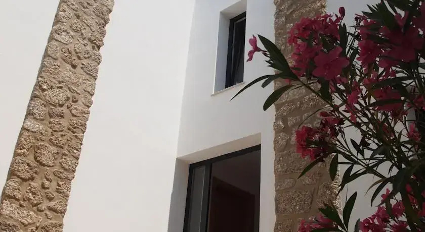 Casa Branca — 4-Star Luxury Hotel in Tabua, Portugal
