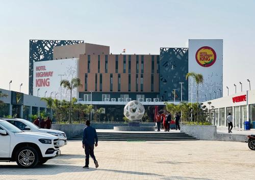 Hotel Highway King Bilaspur