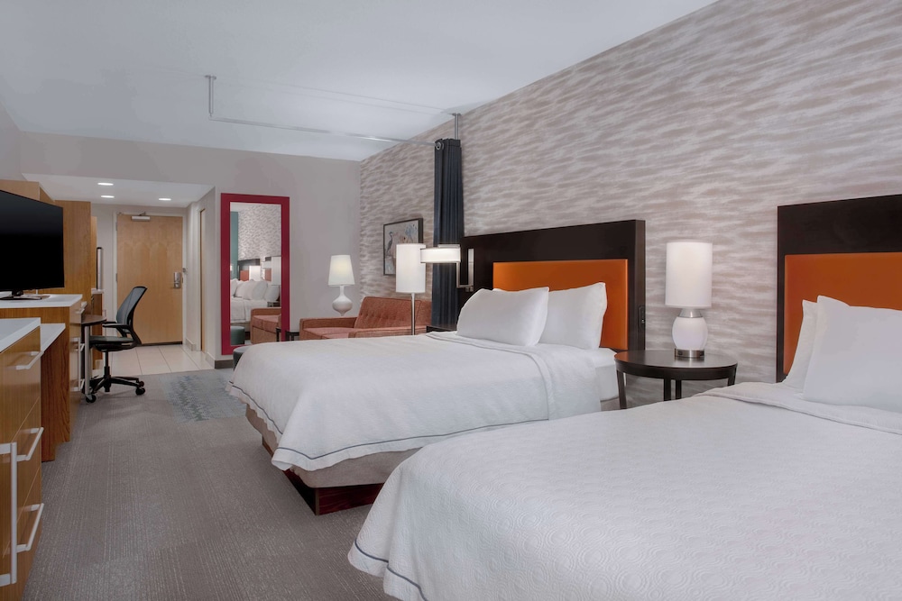 Home2 Suites by Hilton Gainesville Medical Center - photo 19