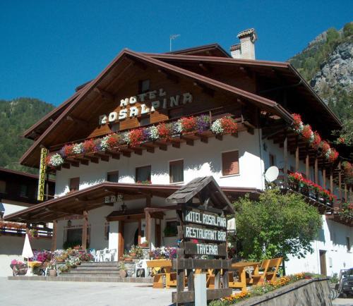 Hotel Rosalpina in Rocca Pietore, Italy