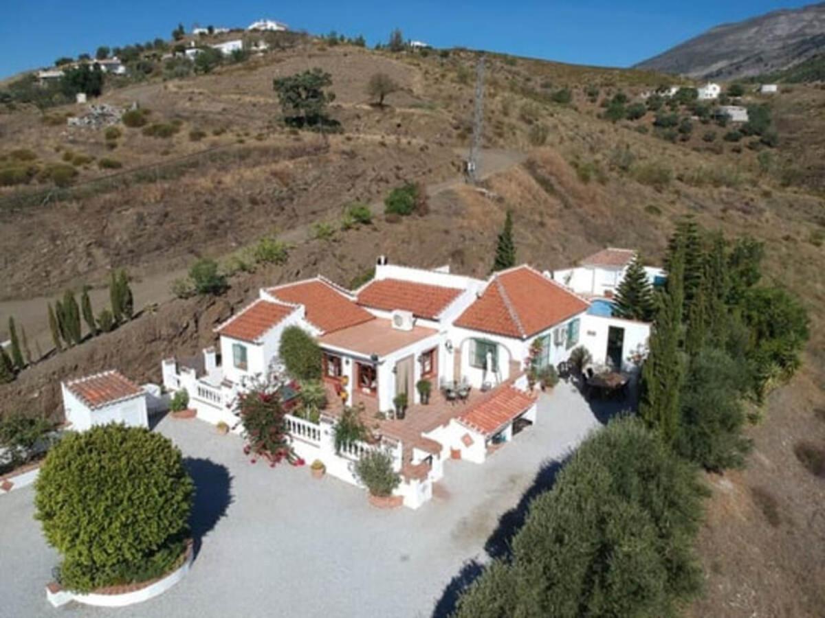 Finca Mulo Arriba — hotel in Canillas De Aceituno