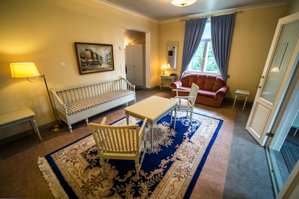 Karolineburg Manor House Hotel — Kajaani — photo 5