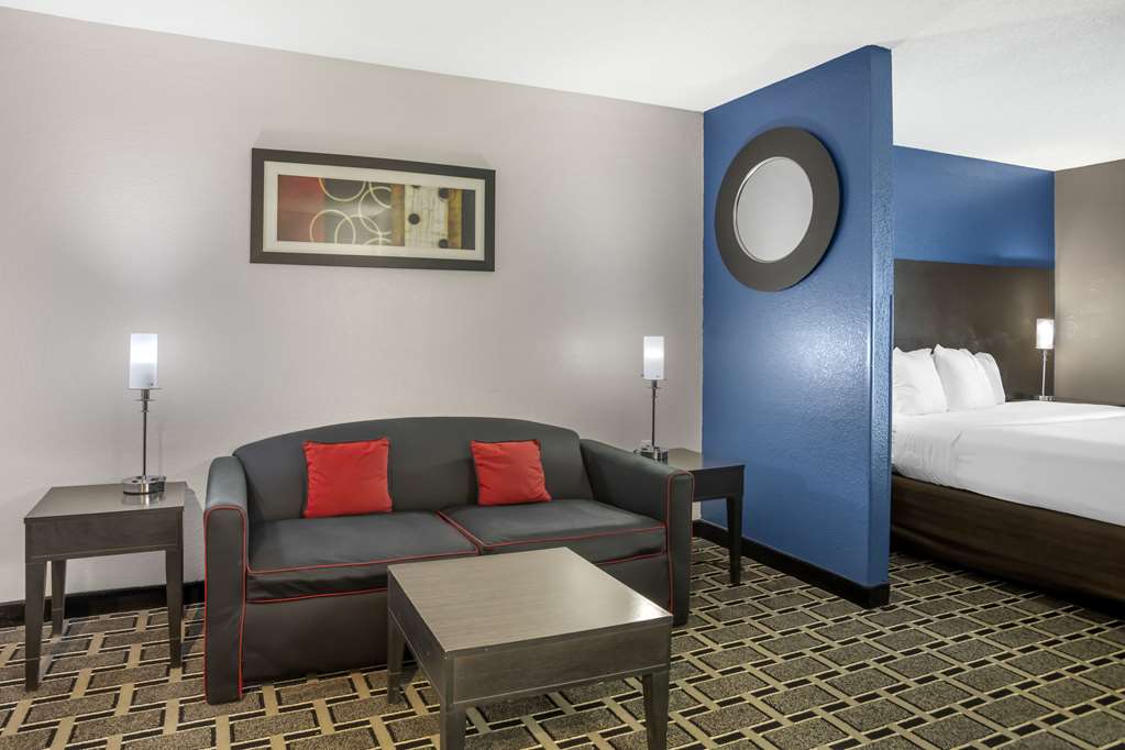 Comfort Suites Nashville Airport BNA - photo 24