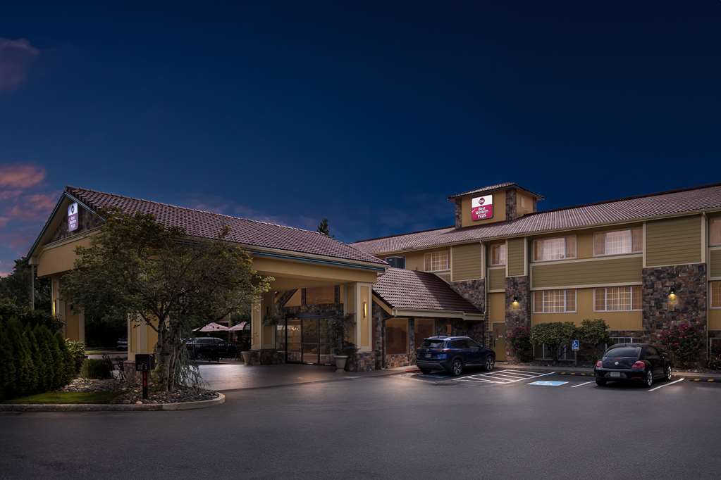 Best Western Plus Parkway Inn - featured photo