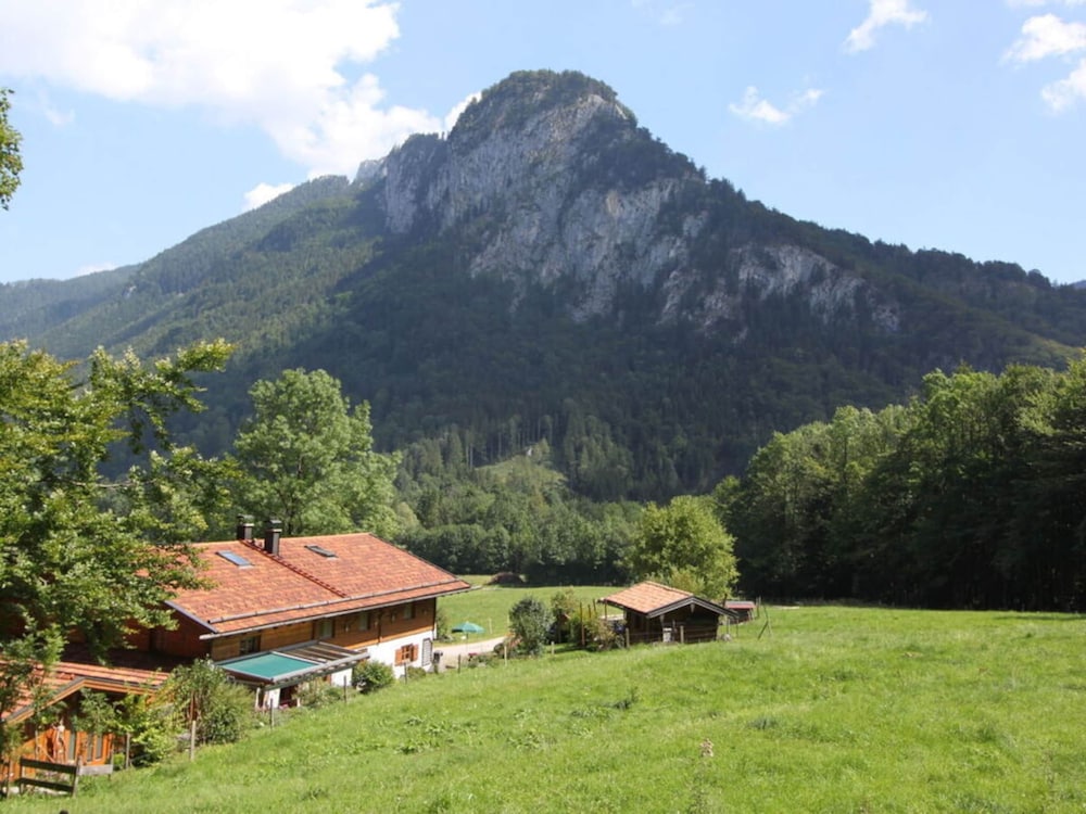 Waterval in het Huis Boshoek — Aschau Im Chiemgau — photo 2