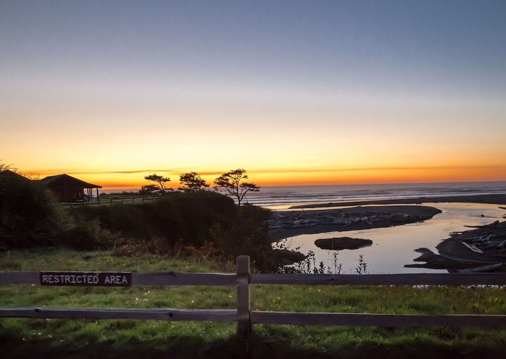 Kalaloch Lodge in Olympic National Park - photo 51