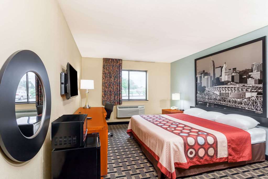 Super 8 by Wyndham Eddyville Kuttawa - photo 6