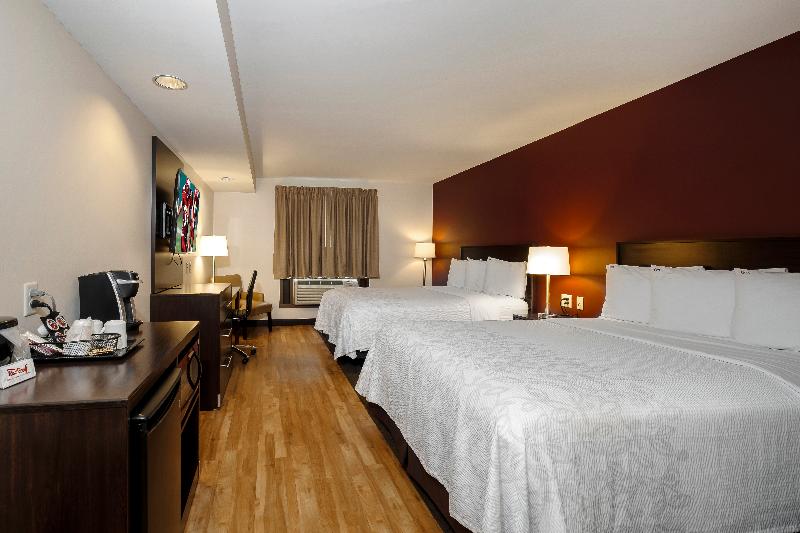 Red Roof Inn PLUS & Suites Malone - photo 25