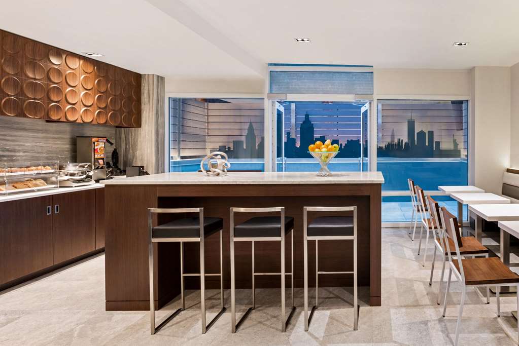 Wingate by Wyndham New York Midtown South 5th Ave - photo 24