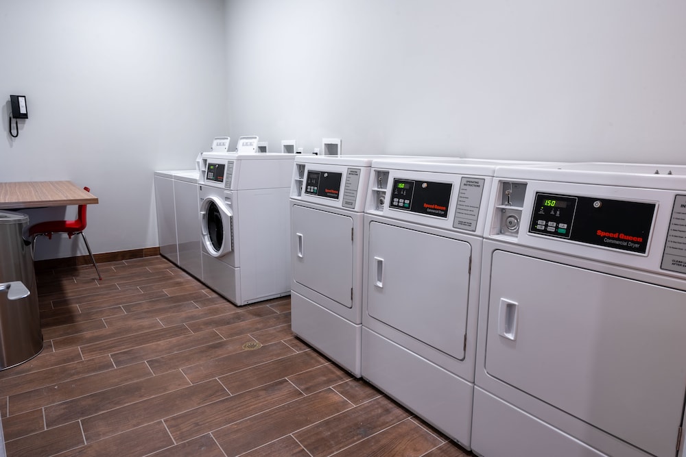 TownePlace Suites by Marriott Clinton - photo 23