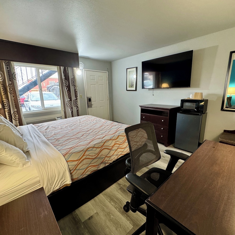 Nampa Downtown Inn - photo 10