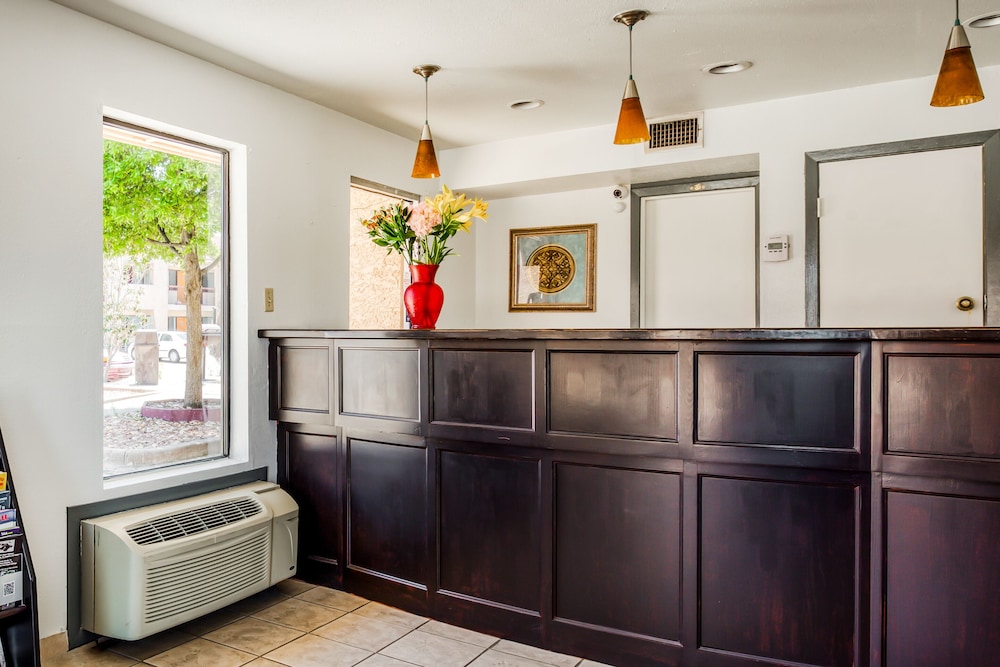 OYO Hotel Groesbeck - photo 4