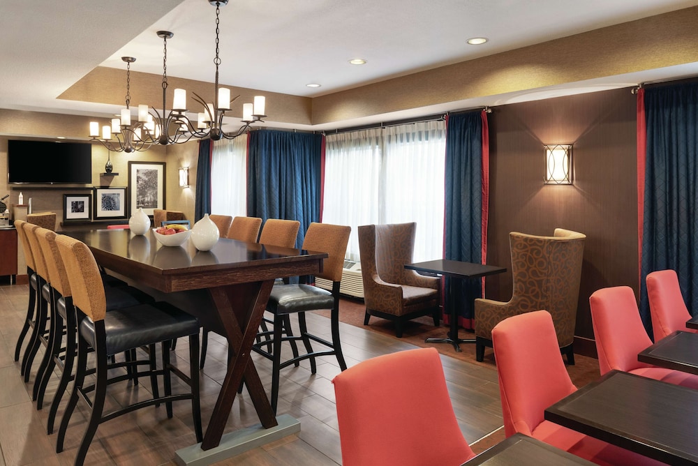 Hampton Inn Chicago Tinley Park - photo 17