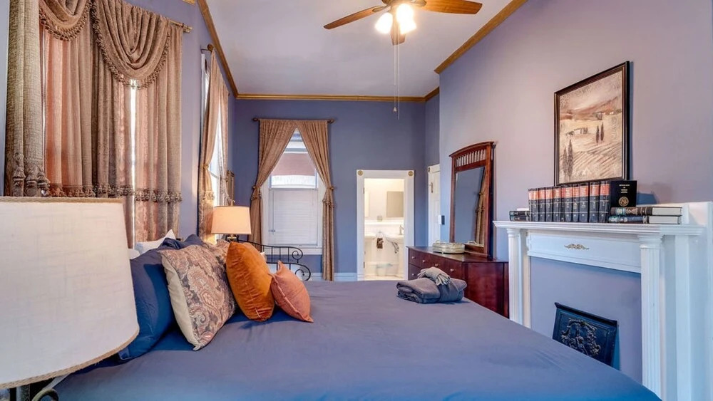 Elegant 2BR on Forsyth Park Savannah - photo 4